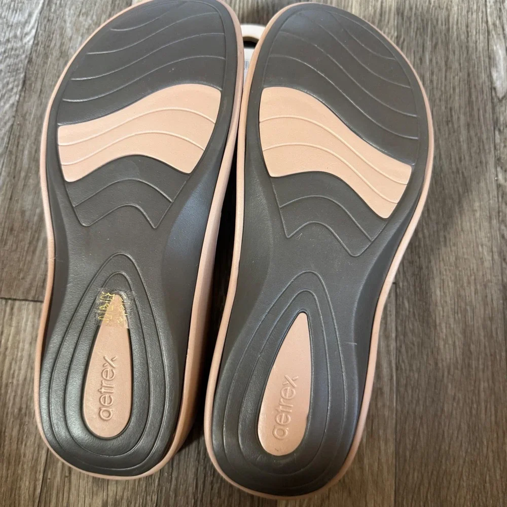 Aetrex Maui Orthotic Flips Women 10 Mocha Brown Water Friendly Comfort Sandals
